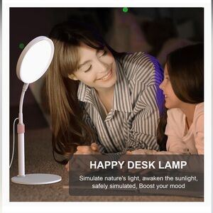 NEW: Creatrek Light Therapy Lamp